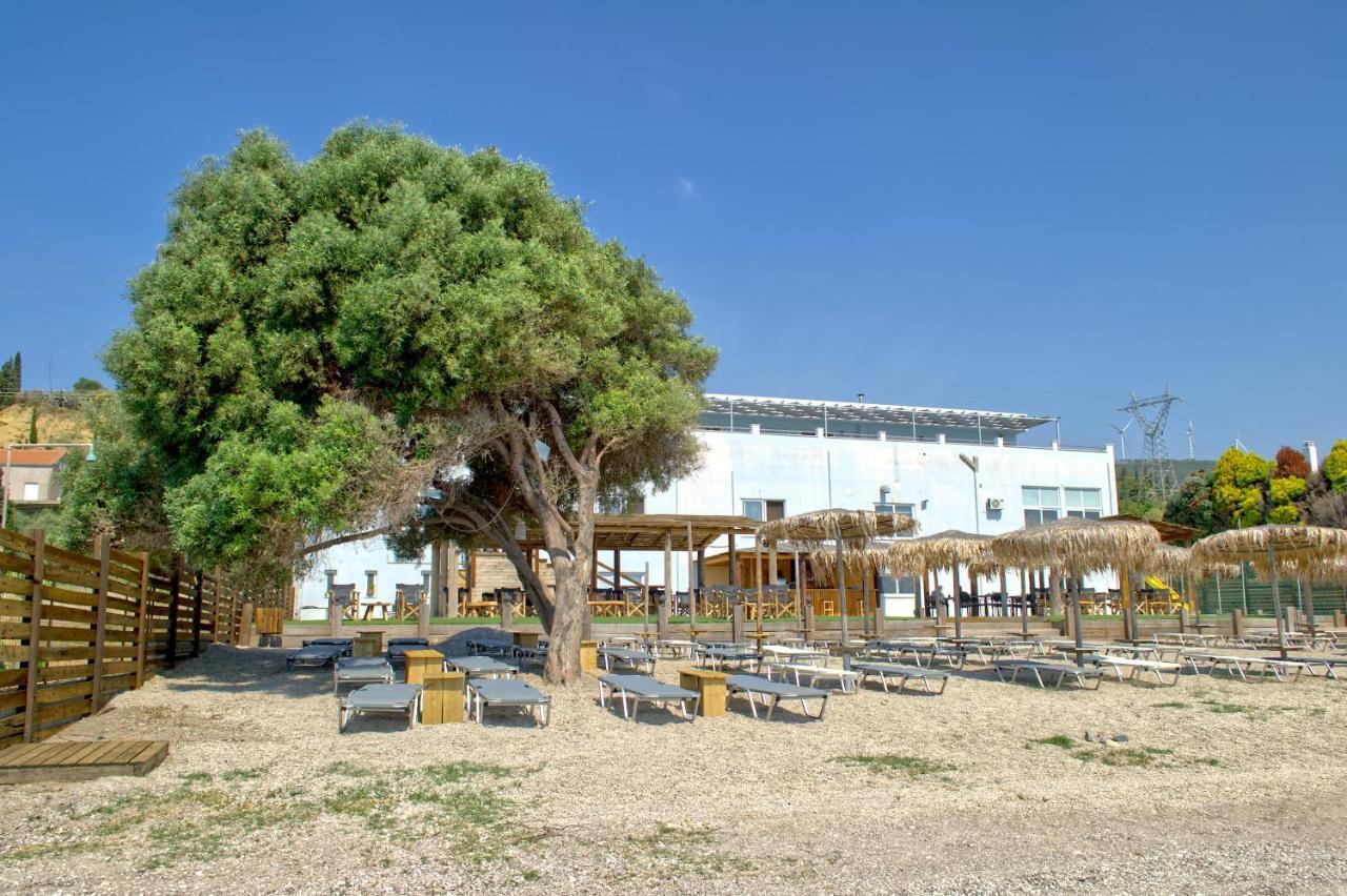 Epipleon Luxury Suites -105- Δωμάτιο 35Τμ Με Βεράντα 35Τμ Μπροστά Στη Θάλασσα Nafpaktos Buitenkant foto